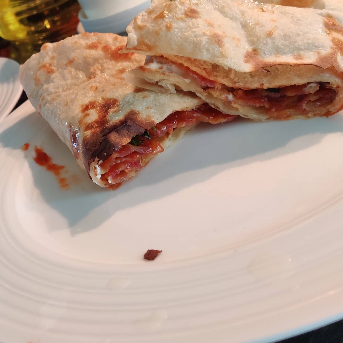 Sorry, more food stuff - this is to send my condolences to anyone NOT having a lovely @dishoom Bacon Naan Roll make-at-home kit right now (birthday treat from @hannahcot!). It is the tastiest thing ever, and I urge everyone to order one immediately. #omnomnom
