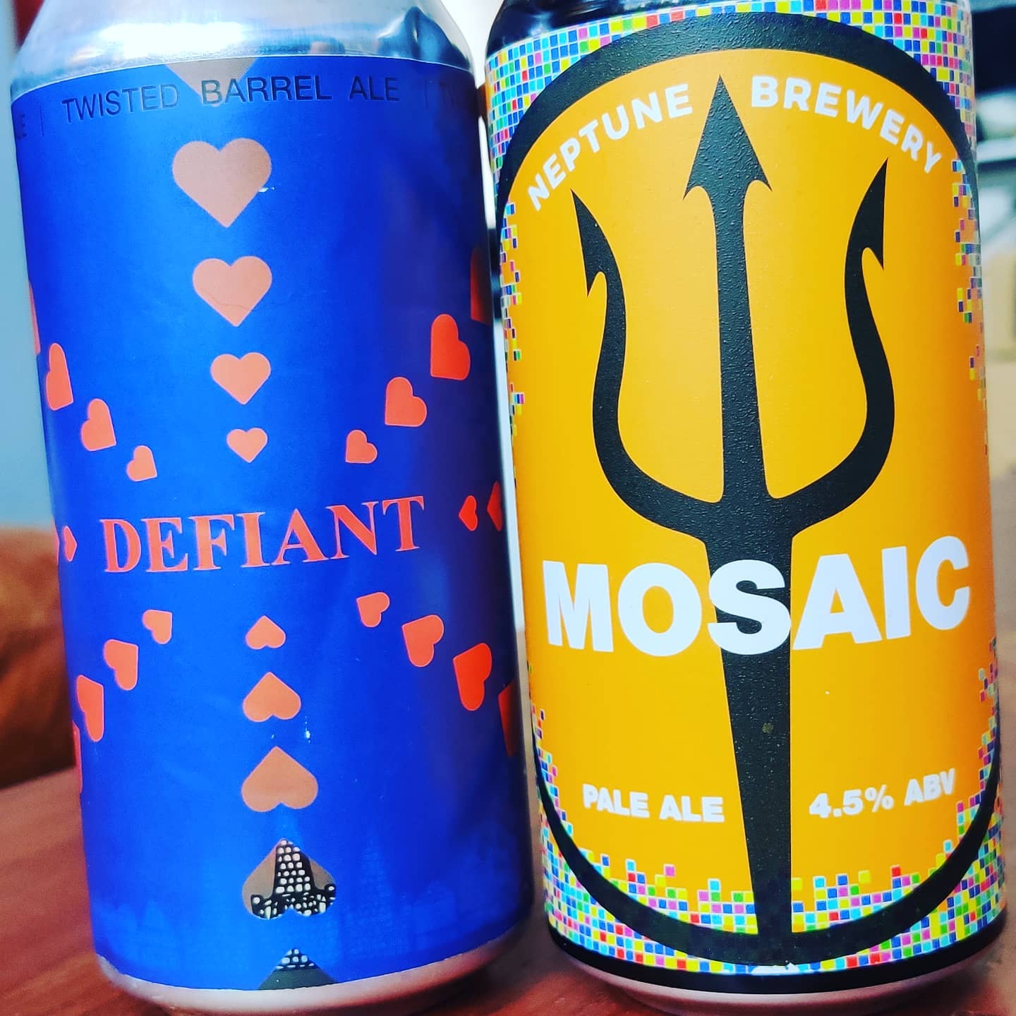 2 absolutely stunning beers I'm happy to be able to regularly get from the wonderful @bristolspirit – not only a wonderful place, but handily local too!