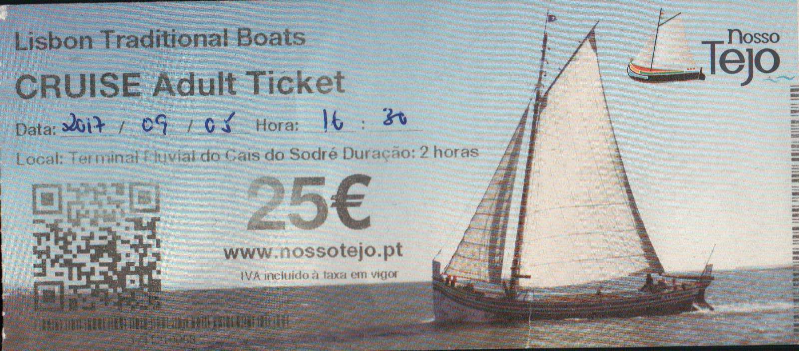 Lisbon Traditional Boats Cruise