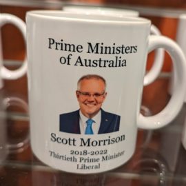 Look at this mug. #engadinemaccas